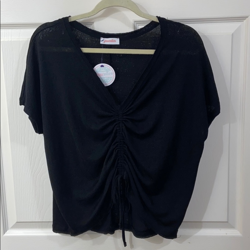 NWT boutique black top. Size S/M